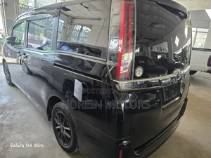 Toyota Noah 2017 Matt Black