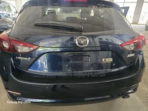 Mazda 3 2017 Blue