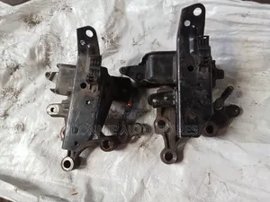 Passo Boon 2012-2017gearbox Mounting