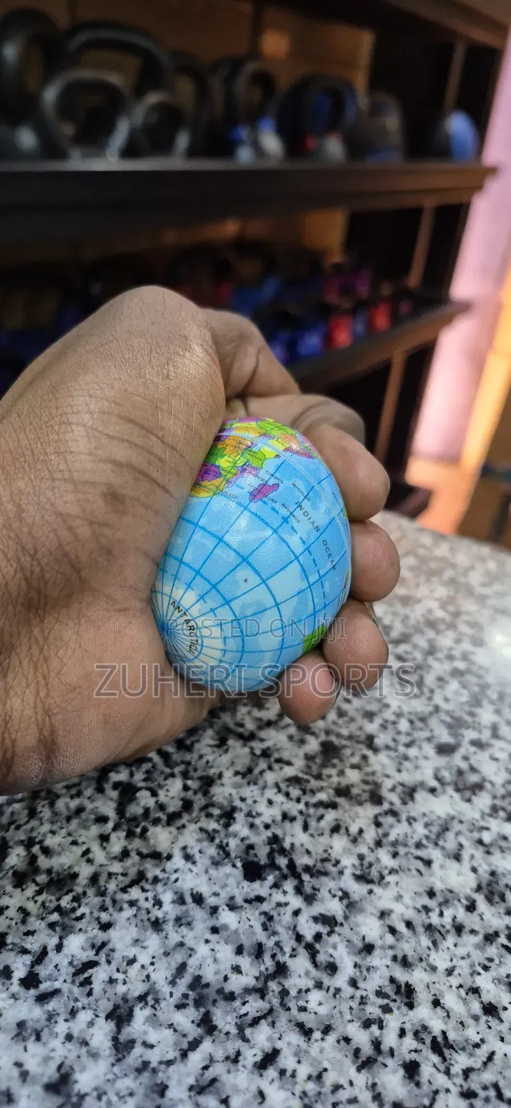 Handheld Stress Ball for Squeezing Physiotherapy