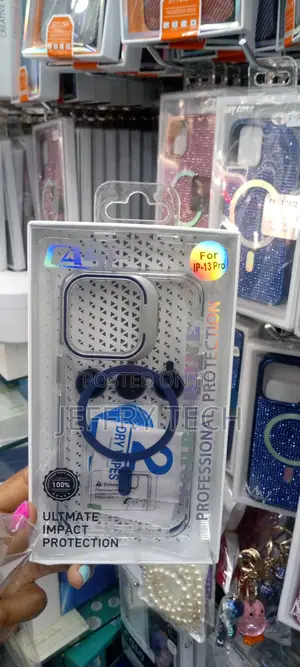 iPhone 13 Pro Max Magsafe Case With Lense Protector/Sand