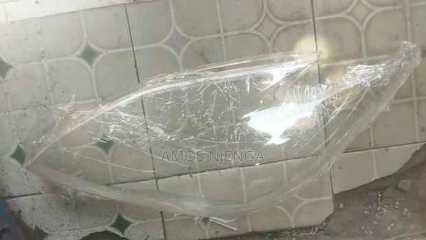 Toyota Prius Headlight Lens - thumbnail 5