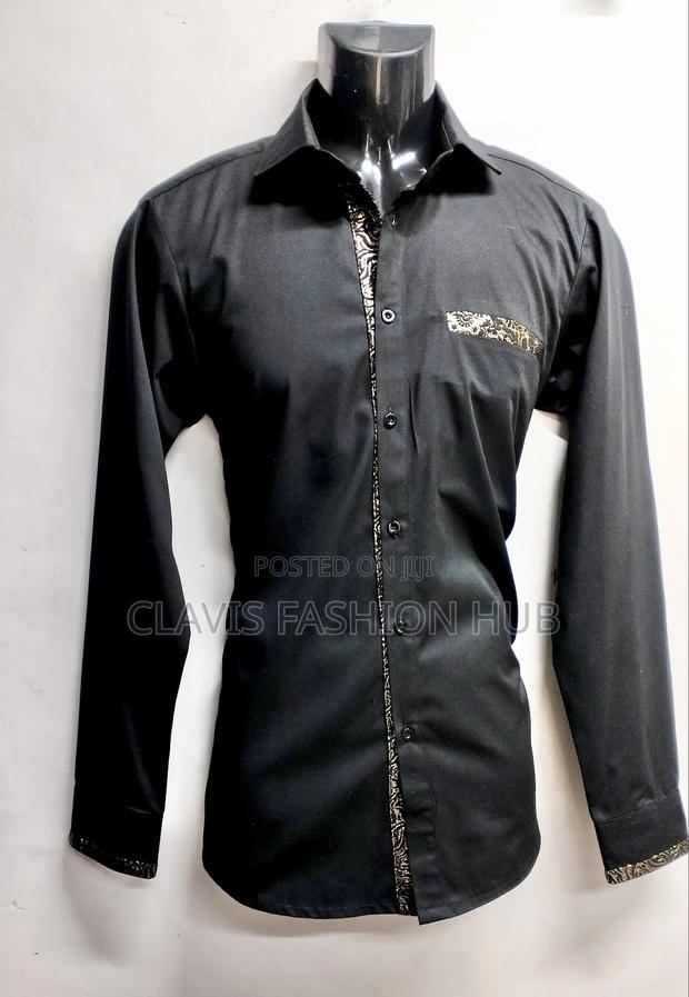 Back Collar Shirt With Gold Details