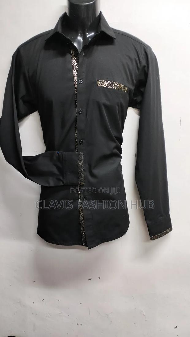 Back Collar Shirt With Gold Details - thumbnail 2