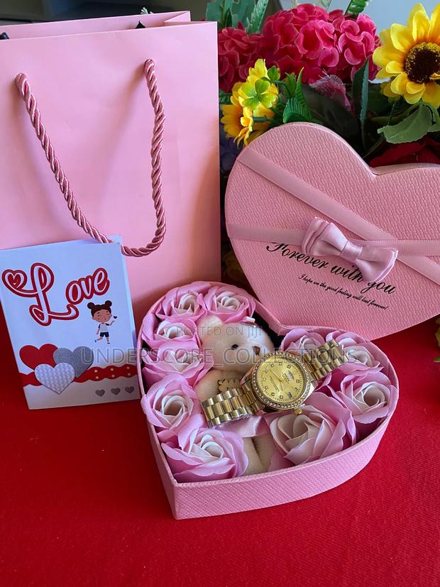 Ladies Valentine's Gift Box - main view