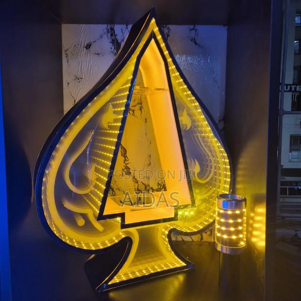 Ace of Spade Bottle Holder - main view