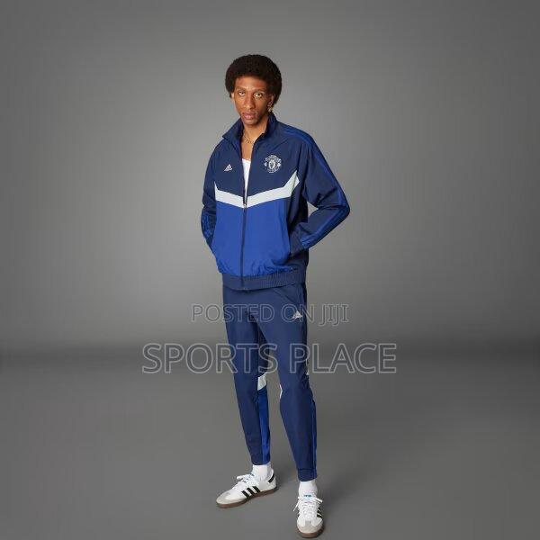 New Original Manchester United Tracksuit 2025
