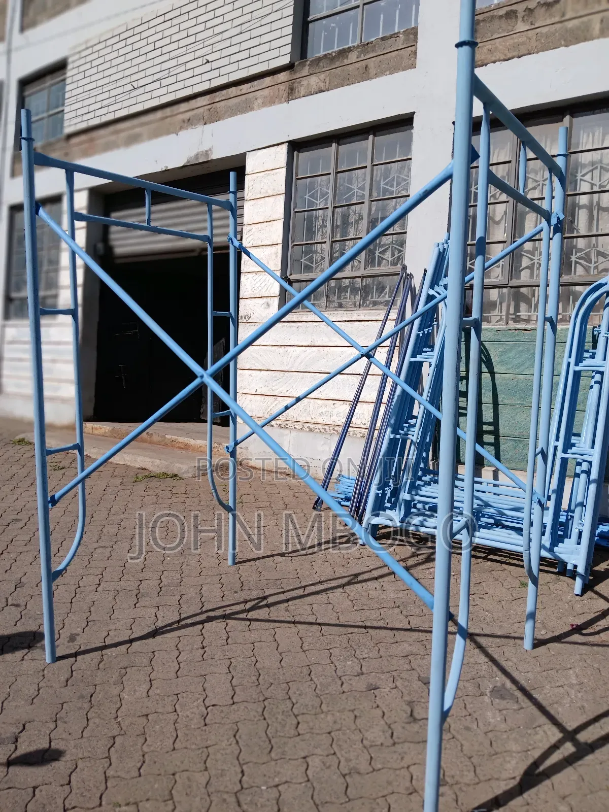 Scaffolding Sets / Steel Scaffolding Frames .