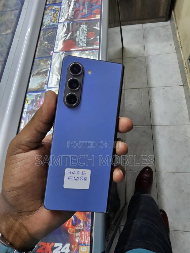 Samsung Galaxy Fold 5G 512 GB Blue - thumbnail 4