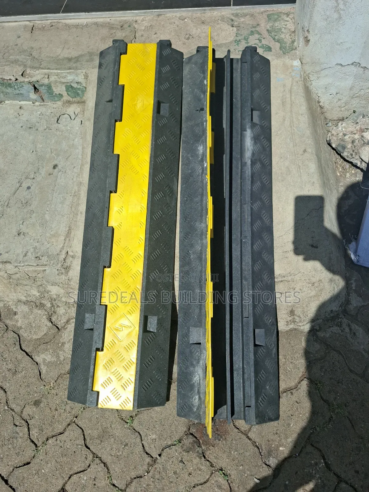 2 Channel Rubber Electrical Wire Cable Cover.