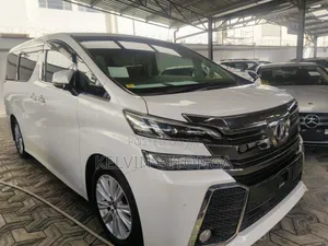 Toyota Vellfire 2018 White