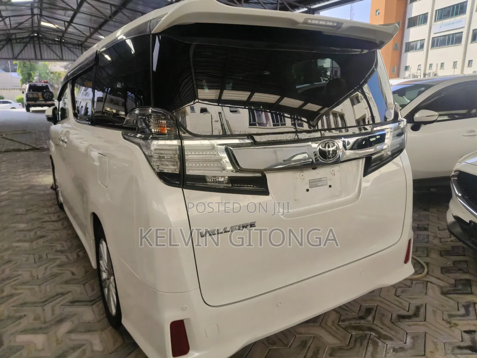 Toyota Vellfire 2018 White