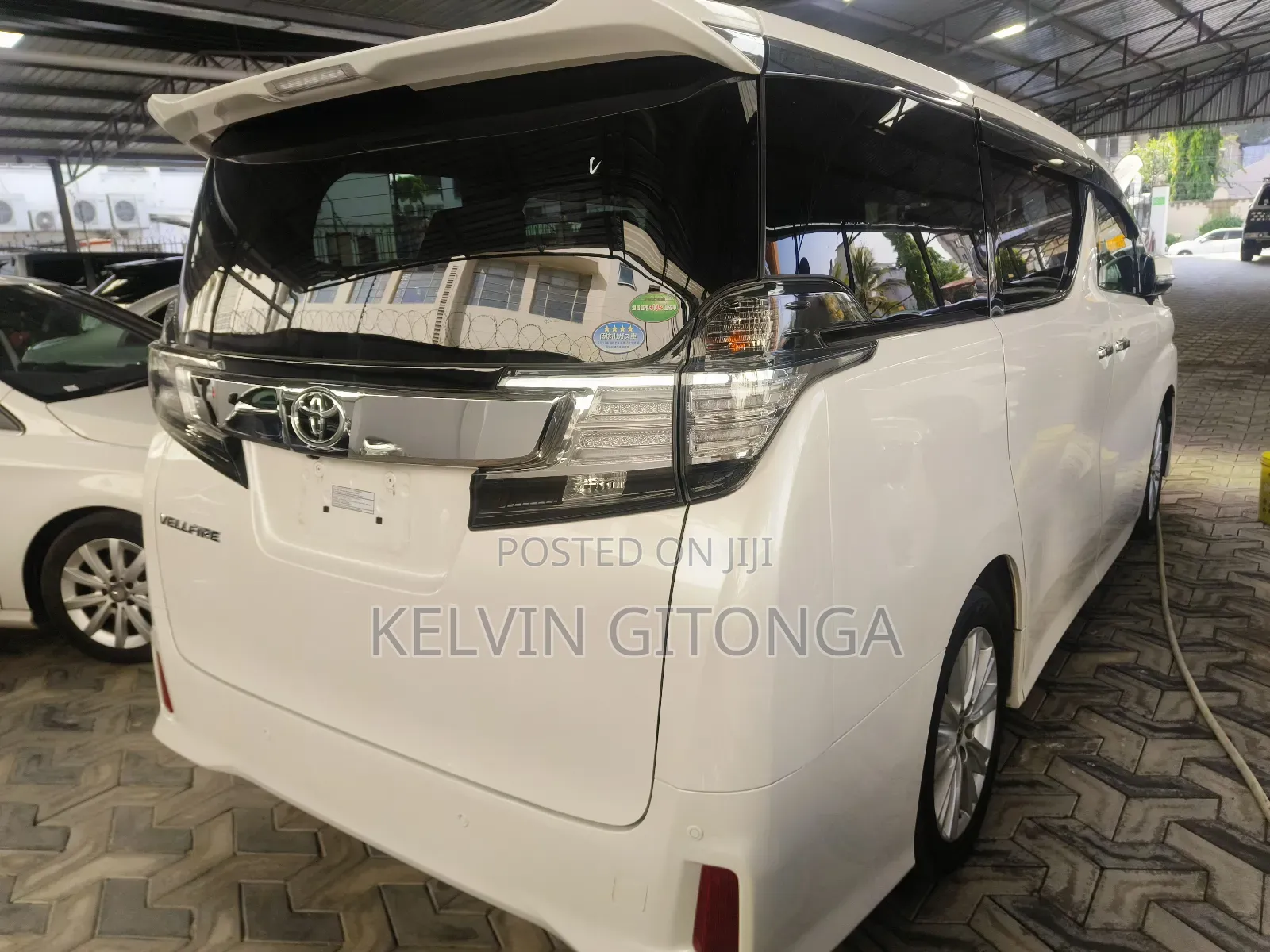 Toyota Vellfire 2018 White