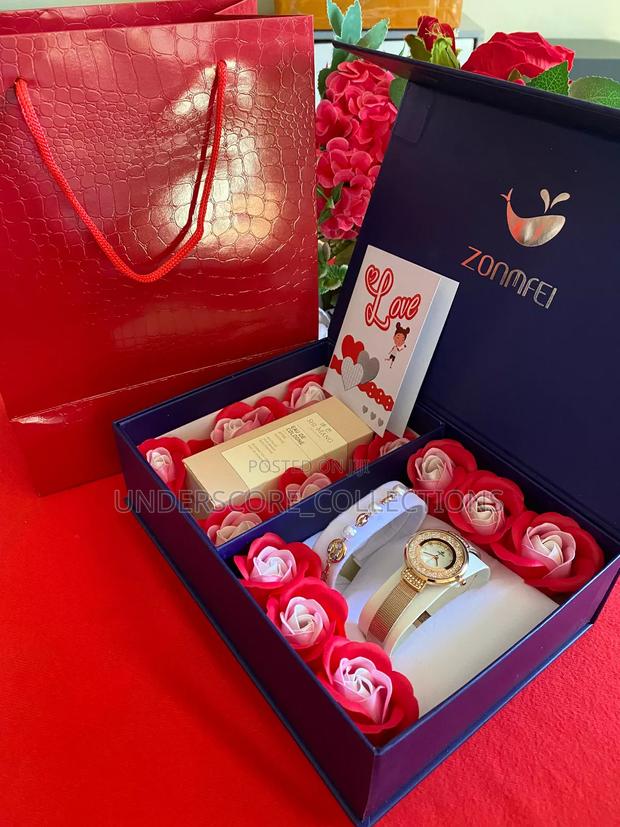 Beautiful Ladies Gift Set - main view