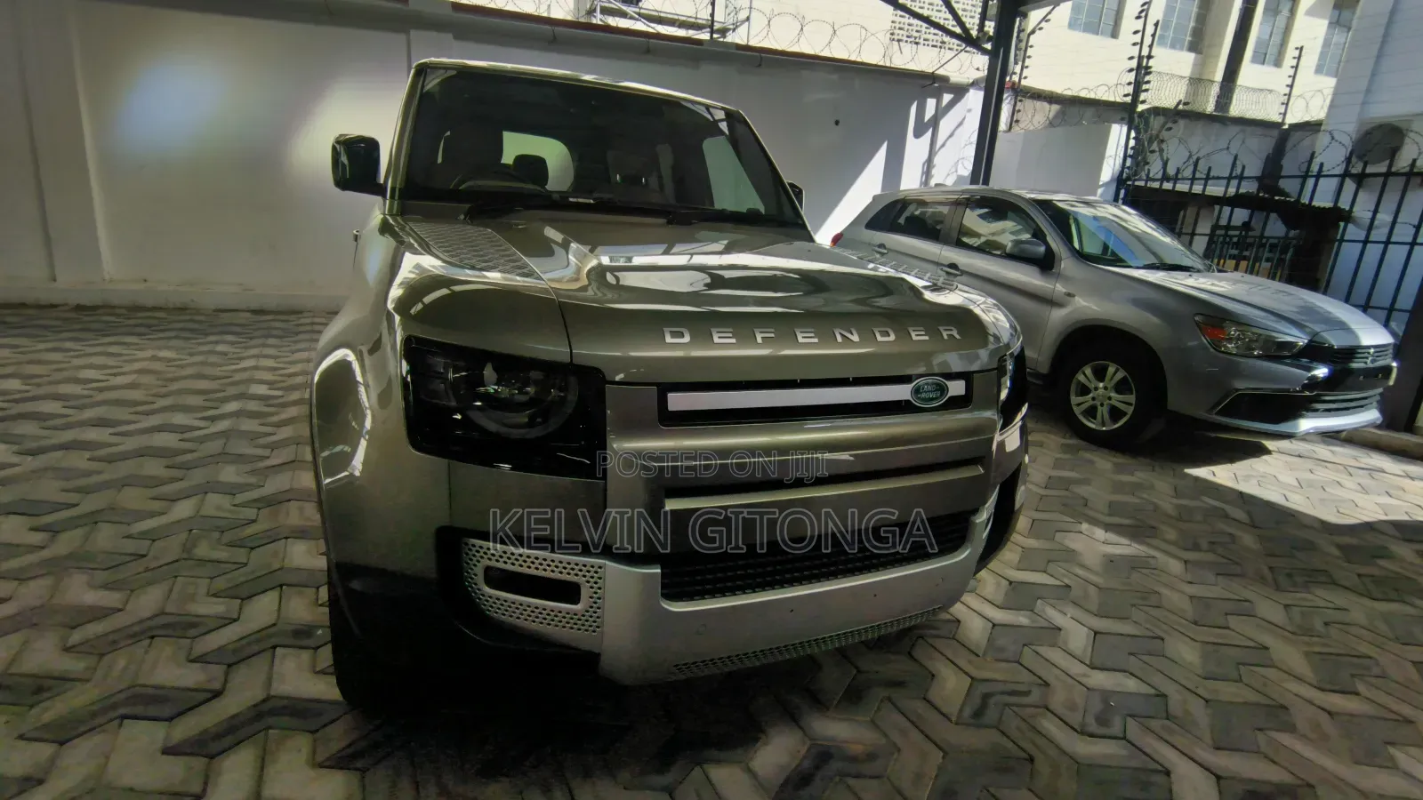 Land Rover Defender 2019 Green
