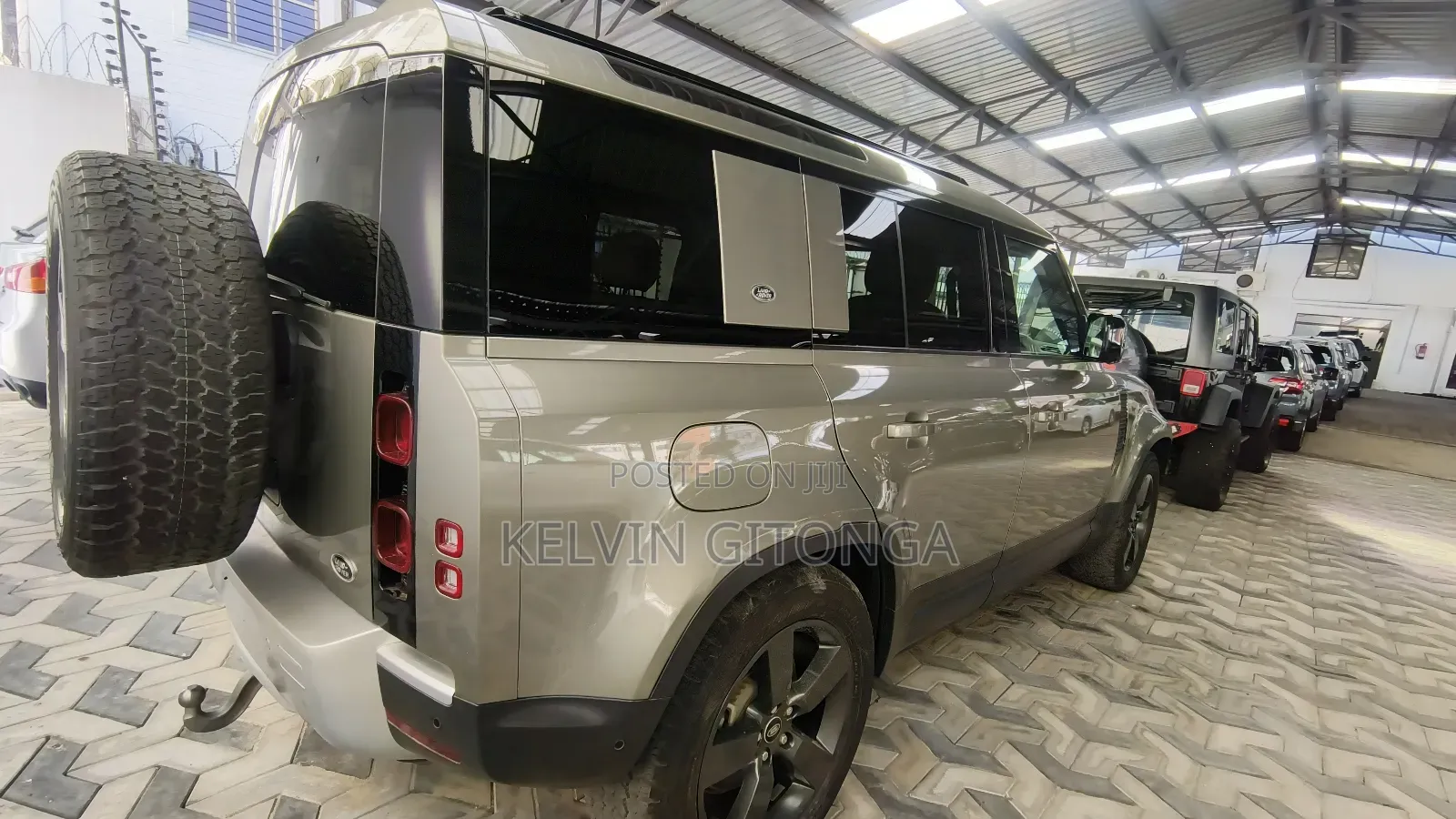 Land Rover Defender 2019 Green