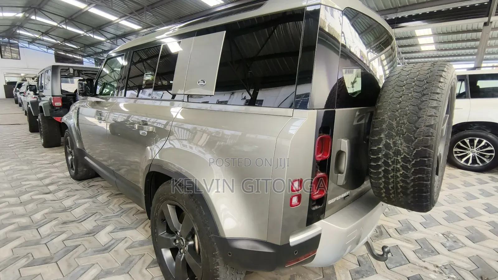 Land Rover Defender 2019 Green