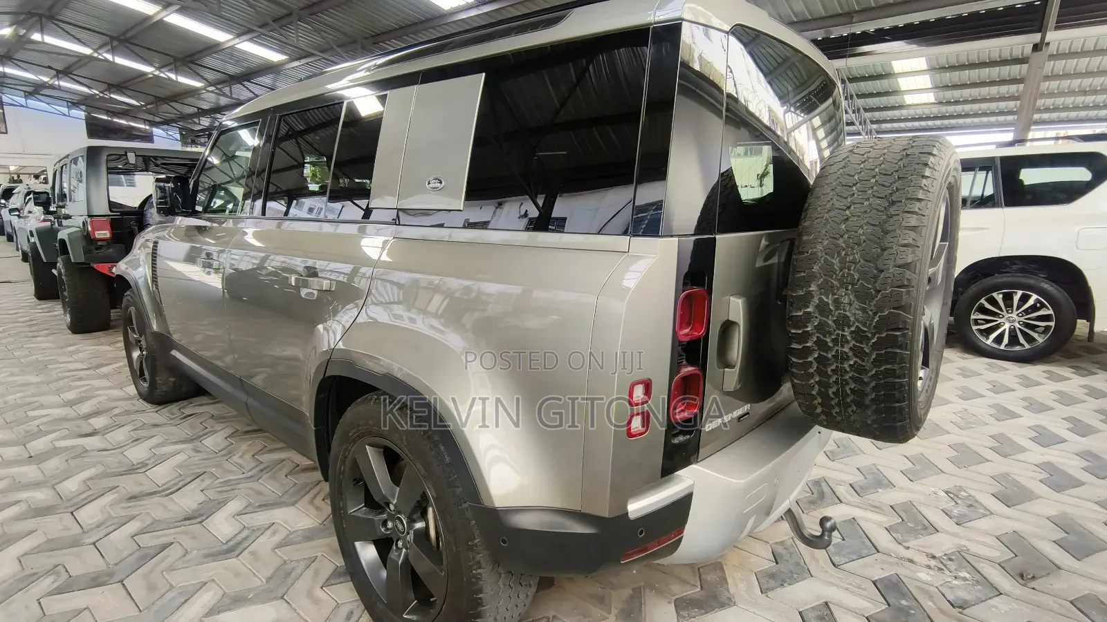 Land Rover Defender 2019 Green