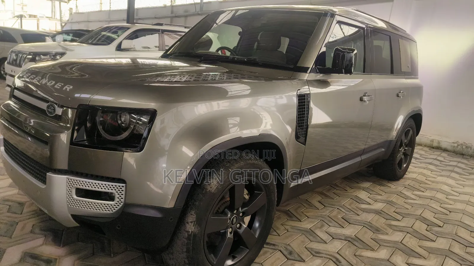 Land Rover Defender 2019 Green