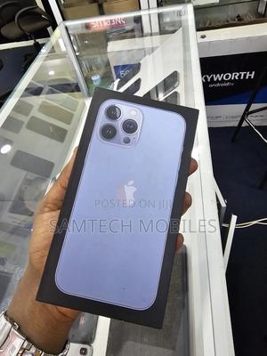 New Apple iPhone 13 Pro Max 256 GB Gold - thumbnail 2