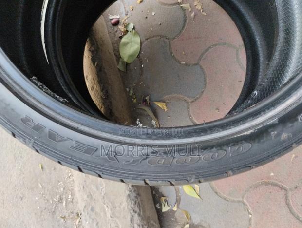235/35r19 Goodyear - thumbnail 6