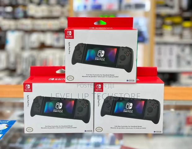 Hori Nintendo Switch Split Pad Pro Handheld Controller