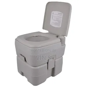 Portable Toilets* Portäble Toilëts/ Põrtable Tõilets