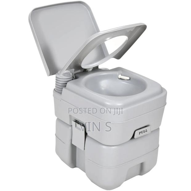 Portable Toilets# Portãble Toilěts# Portablé Toìlets