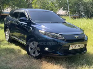 Toyota Harrier 2.0 4WD 2016