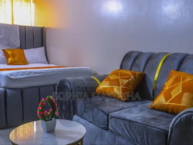 Cozy Studio Airbnb Unit - thumbnail 3