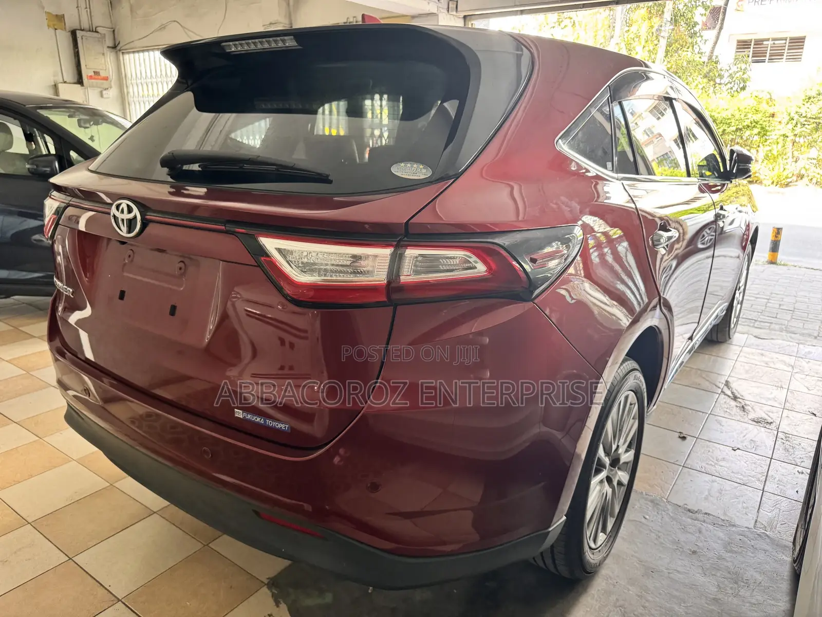 Toyota Harrier 2.0 2018 Burgundy