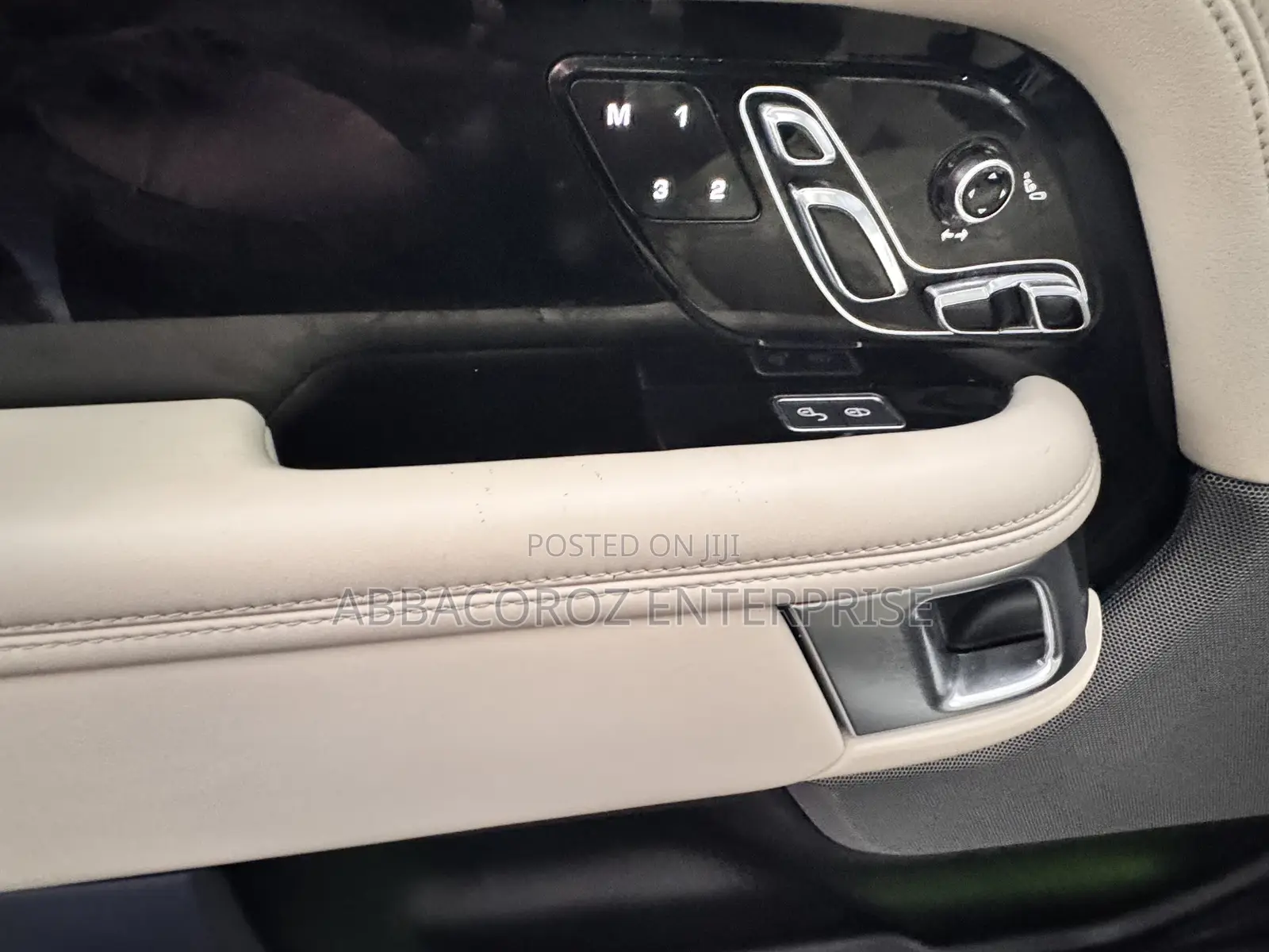 Land Rover Range Rover Vogue 2018 Black