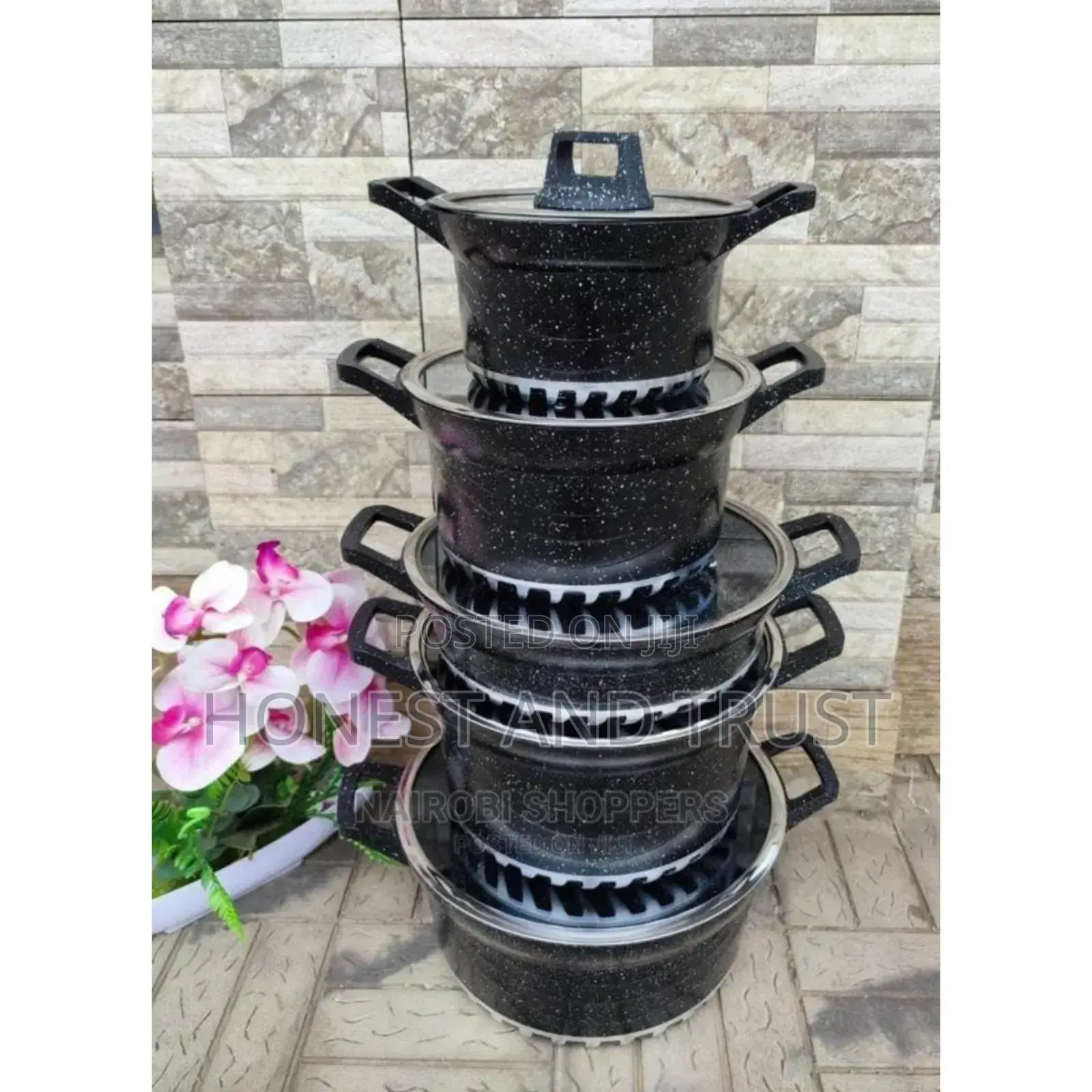 Black Bosch Cookwares. 10pcs