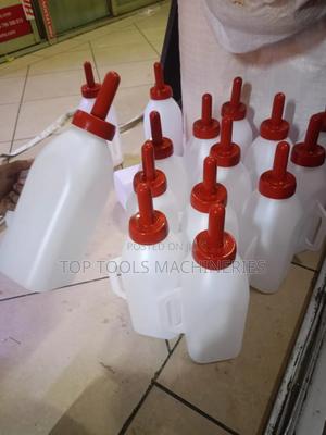 Calf Milk Bottle 2l With Handle - thumbnail 2