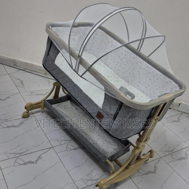 Baby Cosleeper - main view