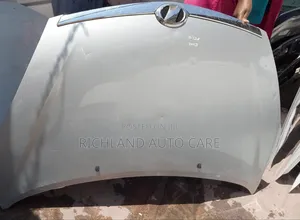 Toyota Wish Bonnet