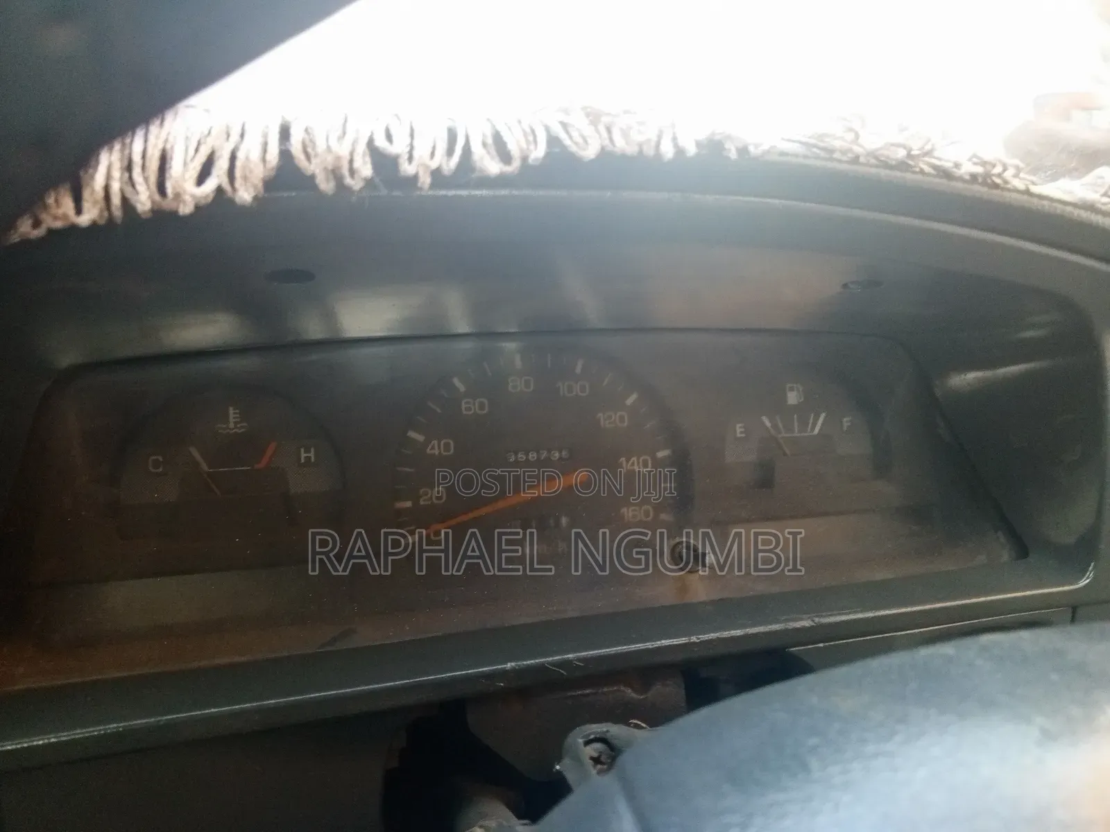 Toyota Hilux 1999 White