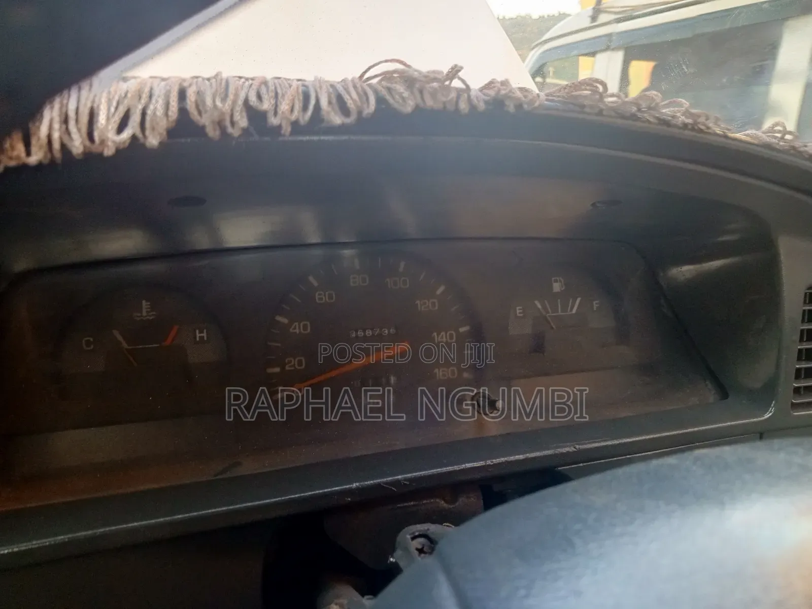 Toyota Hilux 1999 White