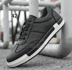BMW BLACK Sizes 39,40,44,45,46