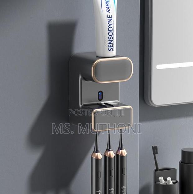 Automatic Toothpaste Squeezer Wall-Mounted - thumbnail 2