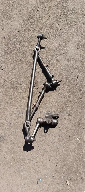Track/Main/Centre Rod Hilux Millennium 2wd.