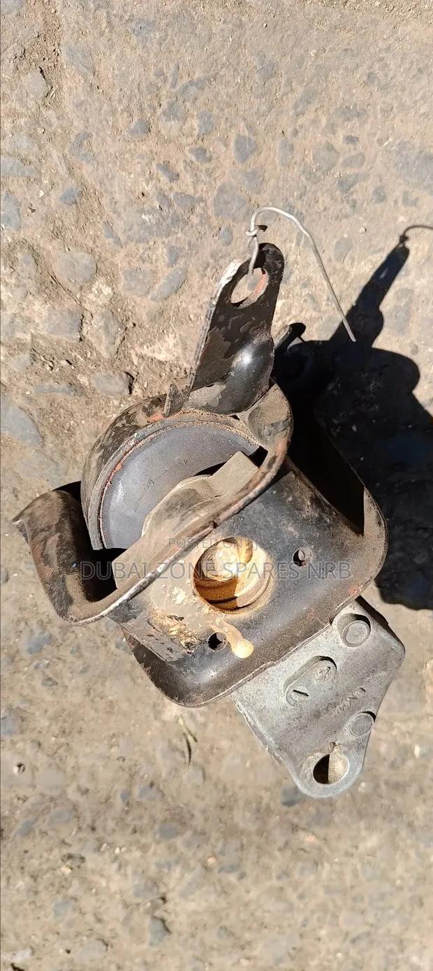 Nze,Premio, Allion,Wish 1zz Engine Mount. - thumbnail 2
