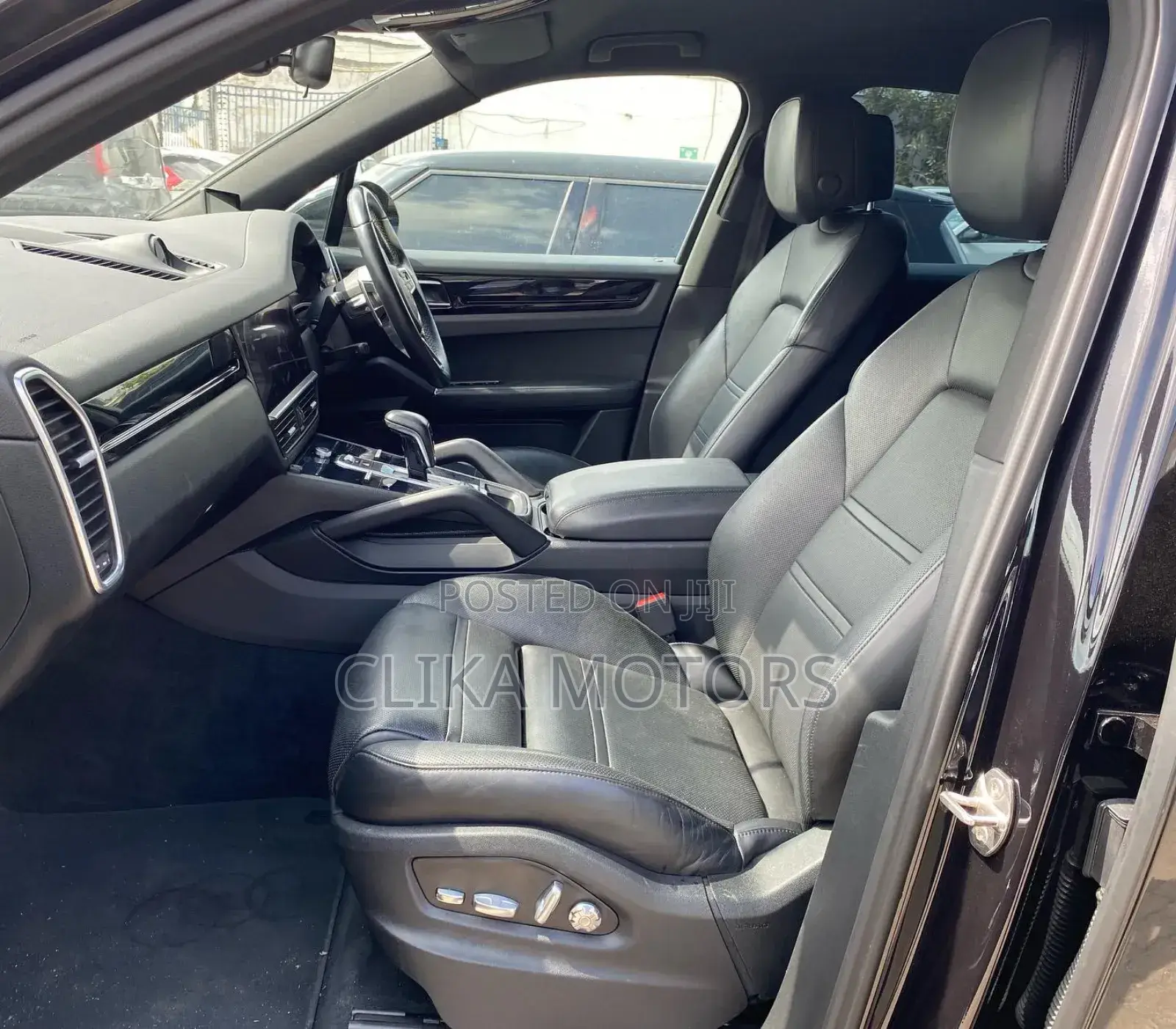 Porsche Cayenne 2018 Black