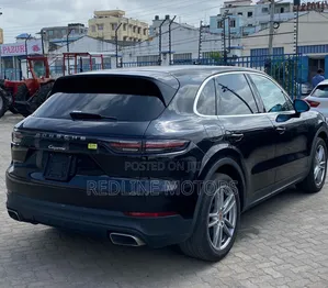 Porsche Cayenne 2018 Black