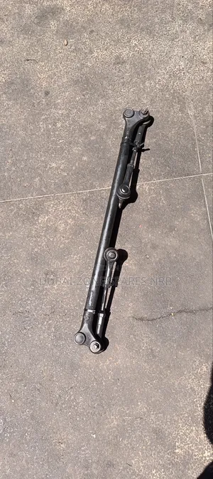 Hardbody;Track/Center/Main Tie Rod.