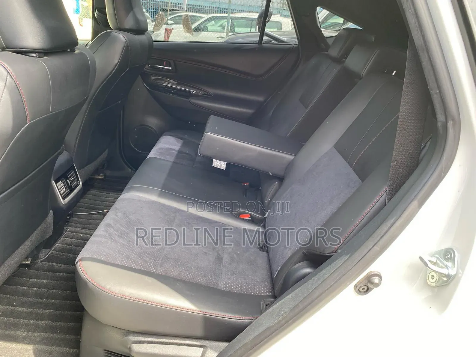 Toyota Harrier 2.0 Turbo 4WD 2019 Pearl