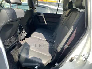 Toyota Land Cruiser Prado 2018 Off white