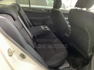 Subaru Legacy 2.5i Limited AWD 2018 White