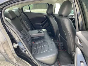 Mazda Axela 2018 Black