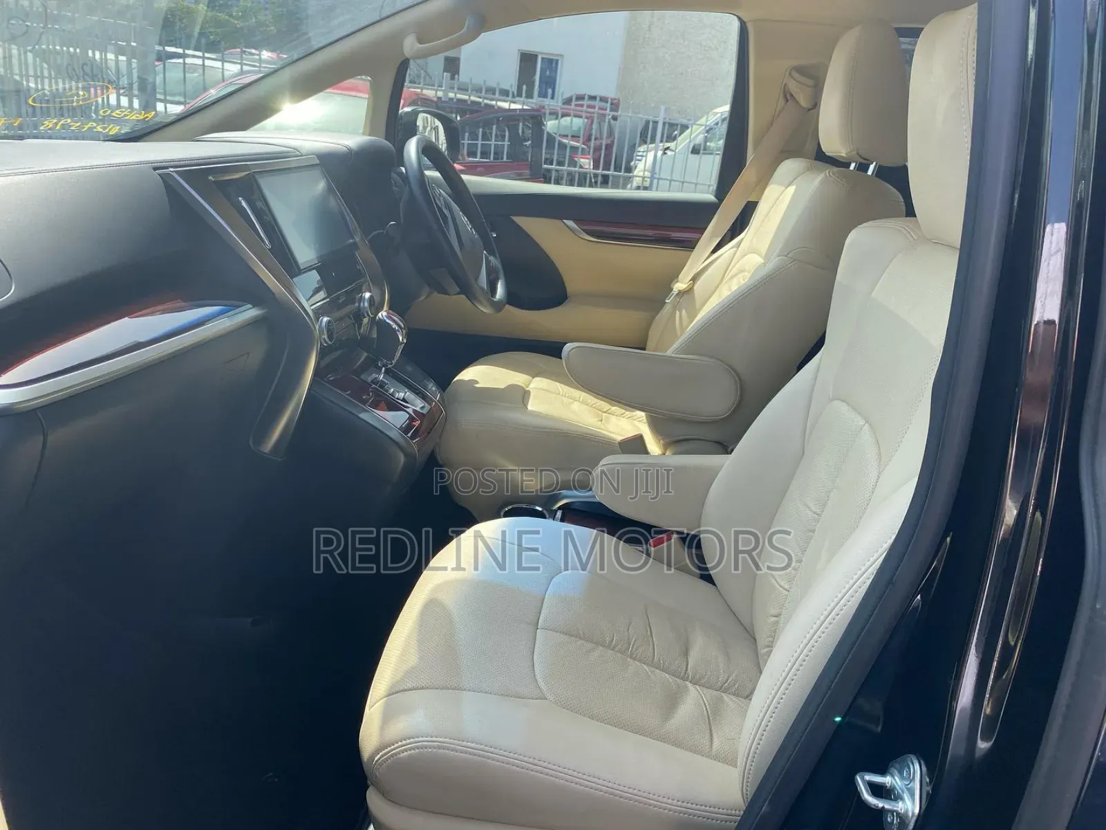 Toyota Vellfire 2018 Matt Black
